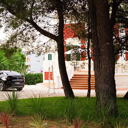 לינה וארוחת בוקר Maison Giannino בארי